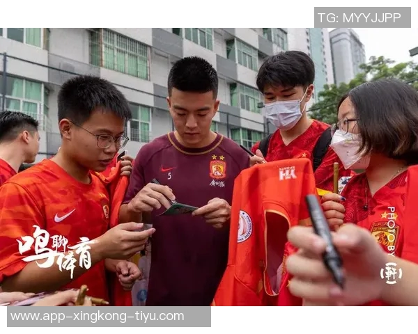 广州8名国内球员表现不佳整场比赛仅打入5球引发热议 广州8名国内球员表现不佳整场比赛仅打入5球引发热议