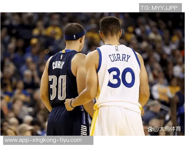 库里谈与克莱对抗关系称我们是竞争者仍然相信能赢得比赛