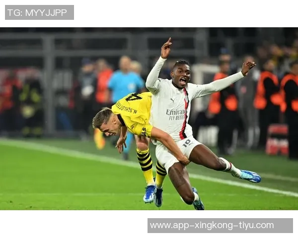 奥卡福精准直塞助攻勒温转身射门遭维卡里奥神勇扑救